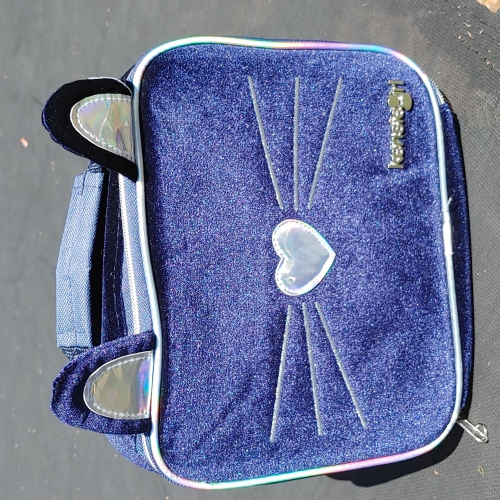 Kensie Girl Velveteen Lunch Box